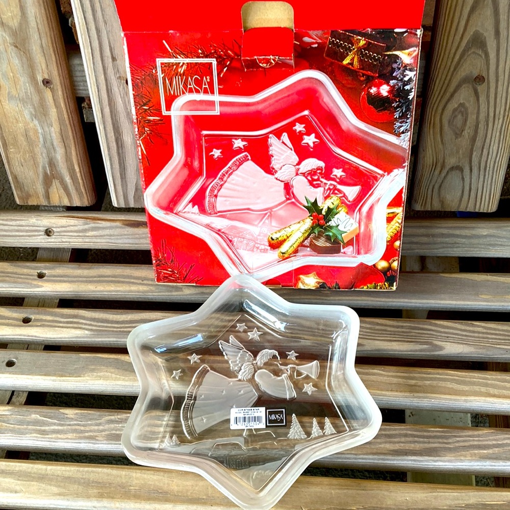 NWT Mikasa Christmas Star Angel Sweet Dish 9.25 inches